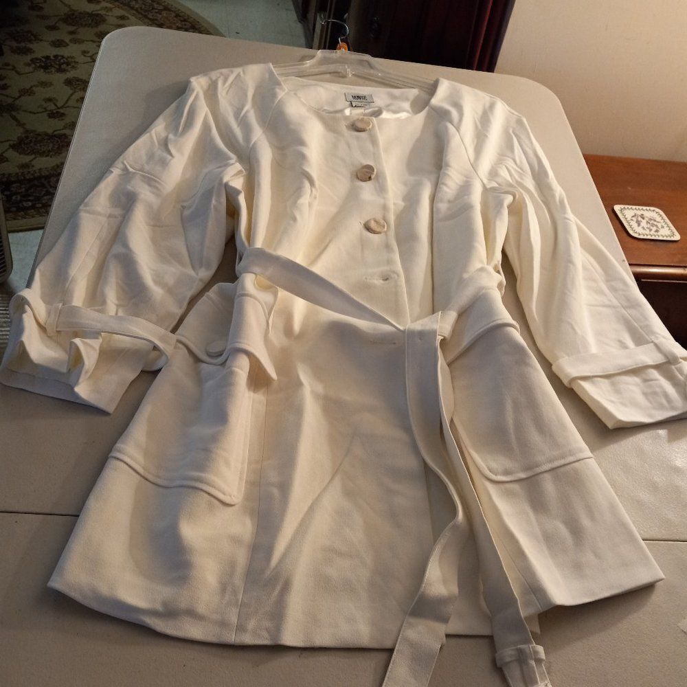 NWOT Monroe & Main White belted Jacket/Coat